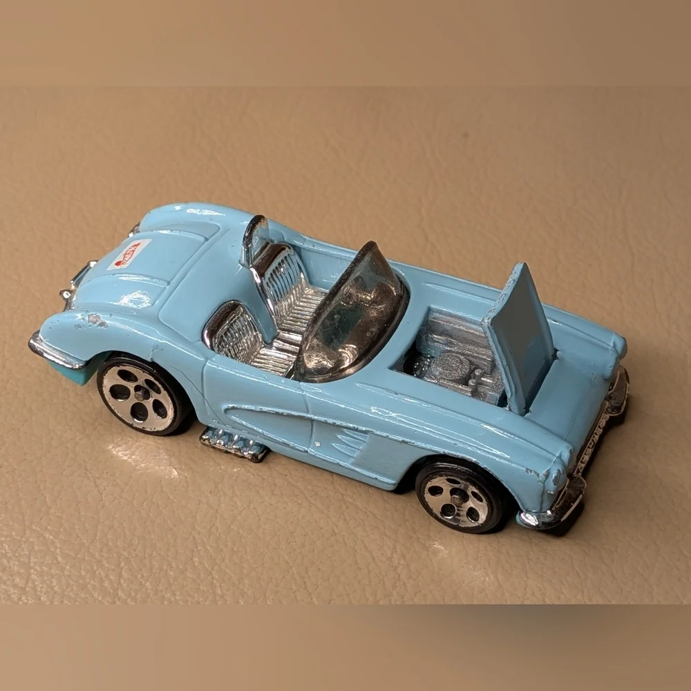 Assorted Die-Cast Toy Cars Set - Matchbox, Maisto, Hot Wheels - Picture 11 of 11